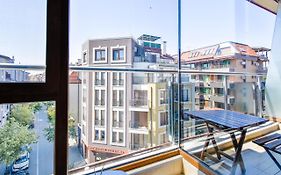 Modern Studios - Meters Away From The Beach