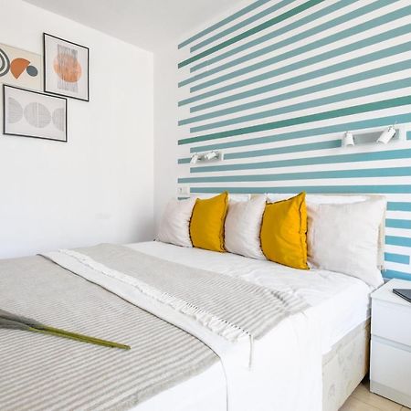 Modern Studios - Meters Away From The Beach Pomorie Exterior foto
