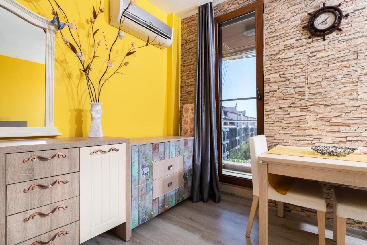Modern Studios - Meters Away From The Beach Pomorie Exterior foto