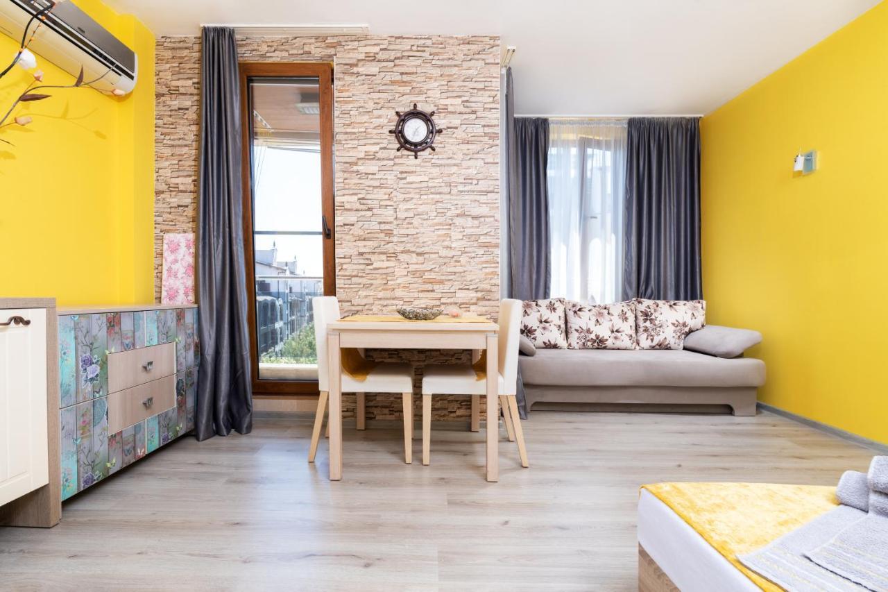 Modern Studios - Meters Away From The Beach Pomorie Exterior foto